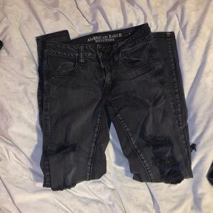 Black ripped skinny jeans